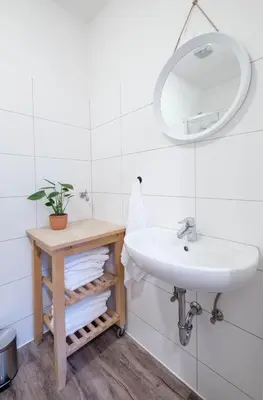 Ein Badezimmer in der Unterkunft Bismarck Home - Central, Cozy & Family-Friendly in Essen nähe Messe