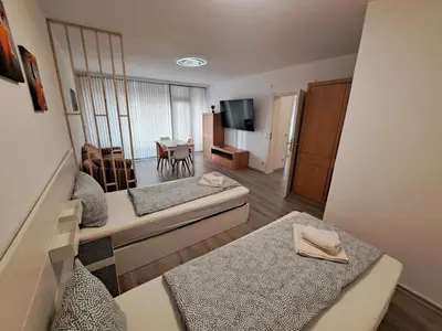 TV/Unterhaltungsangebot in der Unterkunft Apartment with Balcony in Mülheim an der Ruhr