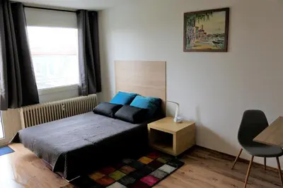 Ein Sitzbereich in der Unterkunft Apartment in Mettmann mit Sonnenbalkon!