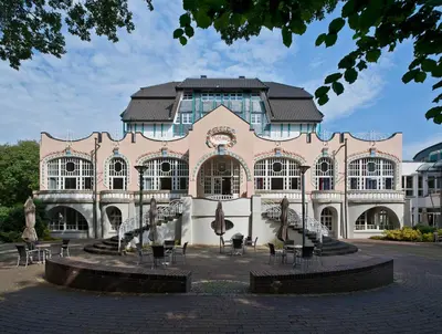 Das Gebäude in dem sich das Hotel befindet