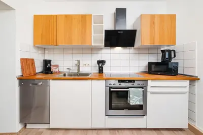 Küche/Küchenzeile in der Unterkunft Smart Home - Wuppertal - Perfect for 5 Guests! Netflix - Central - Smart TV - Free Parking Zone