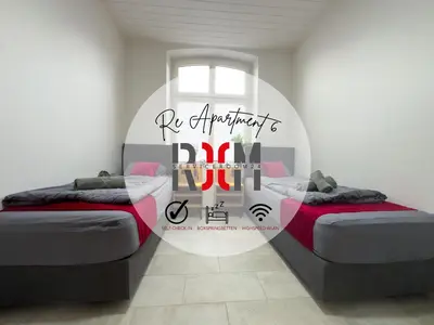 Ein Bett oder Betten in einem Zimmer der Unterkunft Serviceroom24 - Apartment 6 in Recklinghausen Hoch WLAN - Smart-TV - 24-7 Check-in und Küche