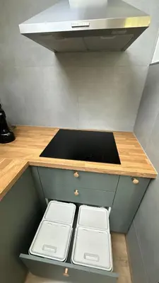 Küche/Küchenzeile in der Unterkunft FeWo Sportpark Duisburg - Sechs Seen Platte
