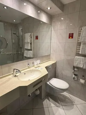Ein Badezimmer in der Unterkunft Haven Hotels - Bochum