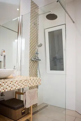 Ein Badezimmer in der Unterkunft Stylish city apartment at Central Station