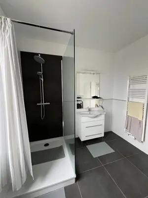 Ein Badezimmer in der Unterkunft Wohnung 8P Zentral Lüdenscheid