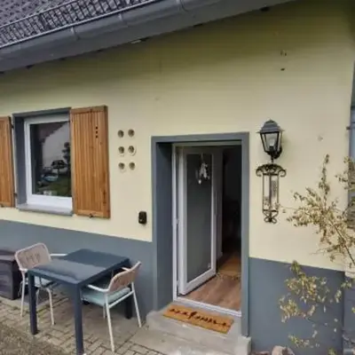 Ferienwohnung Sonnenhof - Remscheid - Garten - Parken - Küche - Nähe Vaillant