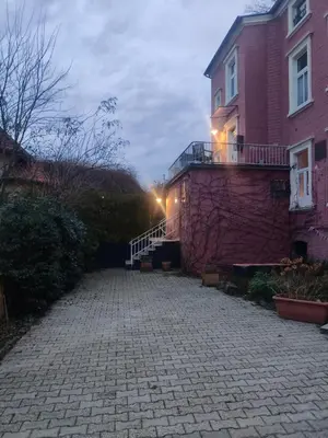 Das Gebäude in dem sich die Ferienwohnung befindet
