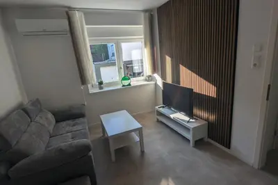 TV/Unterhaltungsangebot in der Unterkunft Small city apartment Remscheid