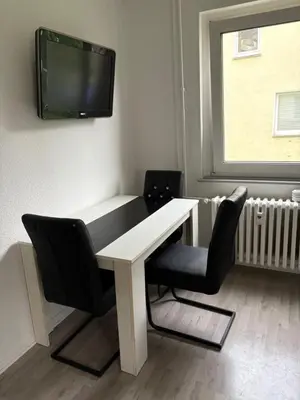 TV/Unterhaltungsangebot in der Unterkunft Red Dot Apartment Albert