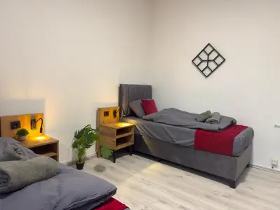 Grundriss der Unterkunft Serviceroom24 - Apartment 1 in Oberhausen WLAN - Smart-TV - 24-7 Check-in und Küche