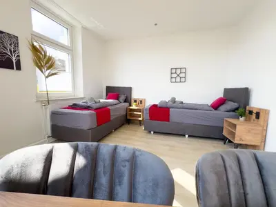 Grundriss der Unterkunft Serviceroom24 - Apartment 2 in Oberhausen WLAN - Smart-TV - 24-7 Check-in und Küche