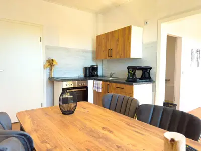 Grundriss der Unterkunft Serviceroom24 - Apartment 3 in Oberhausen WLAN - Smart-TV - 24-7 Check-in und Küche