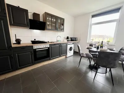 Küche/Küchenzeile in der Unterkunft Zentrale City Ferienwohnung Essen 3 Zimmer Balkon Messe