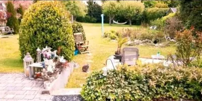 Ein Garten an der Unterkunft Ferienwohnung Ebel