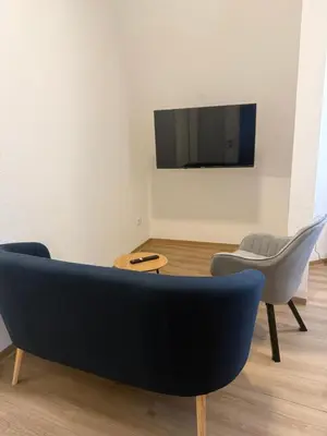 TV/Unterhaltungsangebot in der Unterkunft Über den Dächern von Werne - Balkon, WLAN, TV und Küche - Möller