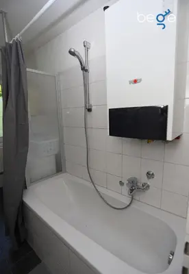 Ein Badezimmer in der Unterkunft BEGE APARTMENTS StayForWork