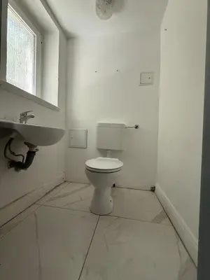Ein Badezimmer in der Unterkunft Cici Monteurunterkünfte Altena City Wohnung für Handwerker