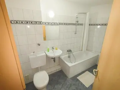 Ein Badezimmer in der Unterkunft homes of ruhr - Monteurwohnung Stulle