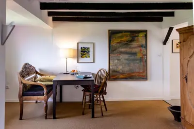 Ein Sitzbereich in der Unterkunft Wohnung im Grünen cottage33