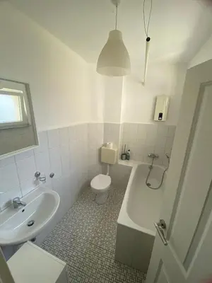 Ein Badezimmer in der Unterkunft SpeedStay - Essen Rüttenscheid Apartment