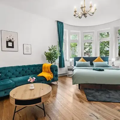 Moderne Suite bis zu 6 Personen - Central- free Parking - 3 Bedrooms - Netflix - Smart Home