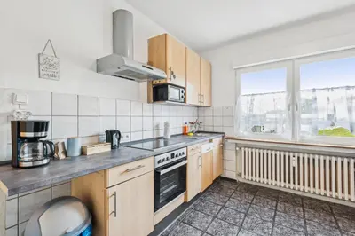 Küche/Küchenzeile in der Unterkunft Velbert, gute Lage, Ideal für Geschäftsleute, Monteure, Messegäste, 3 Schlafzimmer, SmartTV
