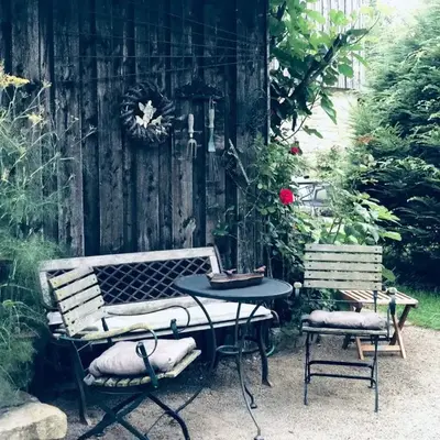 Das Gartenhäuschen im Landhaus im Park
