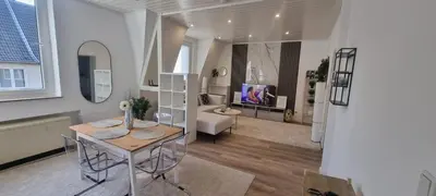 Ein Sitzbereich in der Unterkunft Zentrumsnahe 4 Zimmer Etagenwohnung für bis zu 7 Personen