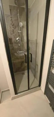 Ein Badezimmer in der Unterkunft Helle 2 Zimmer mit Home Office