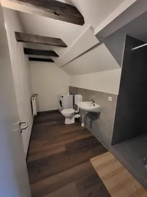 Ein Badezimmer in der Unterkunft Am Rhein im Ruhrgebiet
