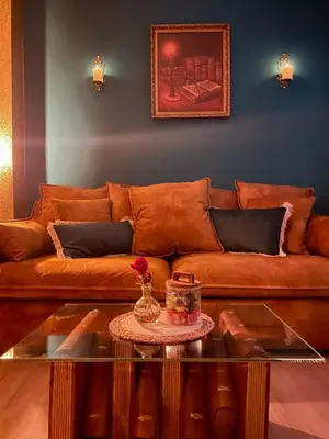 Ein Sitzbereich in der Unterkunft Historic vintage Suite with Jacuzzi & Sauna