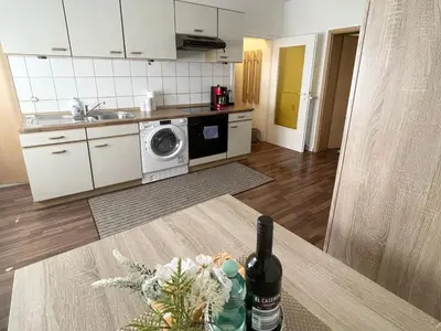 Küche/Küchenzeile in der Unterkunft Central and Practical Apartment in Essen