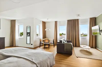 Ein Bett oder Betten in einem Zimmer der Unterkunft Limehome Bochum Kortumstr