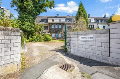 Das Gebäude in dem sich die Ferienwohnung befindet
