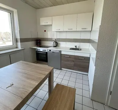 Küche/Küchenzeile in der Unterkunft Fully equipped Apartment with Balcony in Duisburg