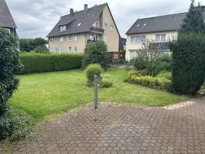 Ein Garten an der Unterkunft Work and Sleep Hagen 6 Pers Komfortwohnung für Gruppen H6