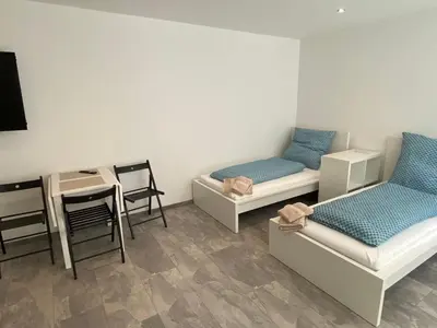 Ein Sitzbereich in der Unterkunft Work and Sleep Hagen 3 Pers Renoviert Ruhig und modern Monteurwohnung H3