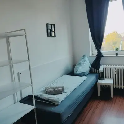 Ein Bett oder Betten in einem Zimmer der Unterkunft Monteurwohnung Ferienwohnung Duisburg Grenze Düsseldorf