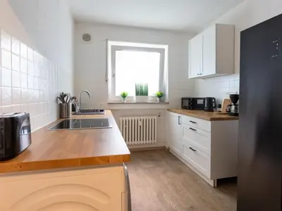 Küche/Küchenzeile in der Unterkunft 3 BR Nice Apartment Gelsenkirchen