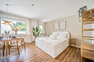 Ein Bett oder Betten in einem Zimmer der Unterkunft Gemütlich l Zentral l Parken l Universität l Balkon I Für 6