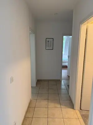 Grundriss der Unterkunft Comfy Modern 4-Bed Apartment, WiFi, 20min DUS, 5min A46