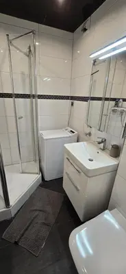Ein Badezimmer in der Unterkunft Let's RelaxX 2-Rooms Free Parking