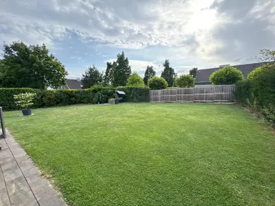 Ein Garten an der Unterkunft Nachtigall