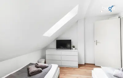 TV/Unterhaltungsangebot in der Unterkunft BEGE APARTMENTS SmartDesk