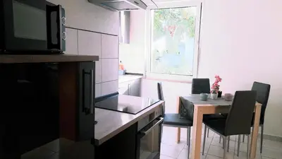Grundriss der Unterkunft Ferienwohnung Niesner Mitten in Sterkrade Oberhausen nah am Westfield Centro