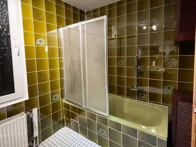 Ein Badezimmer in der Unterkunft Spacious Apartment in Wuppertal