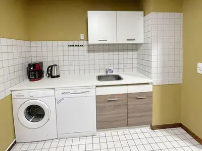 Küche/Küchenzeile in der Unterkunft Spacious Apartment in Wuppertal