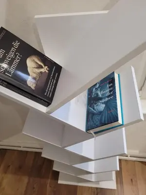 Die Bibliothek in der Ferienwohnung