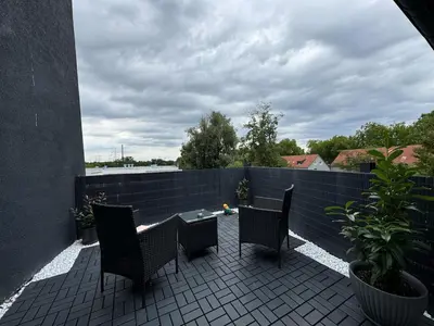 Ein Balkon oder eine Terrasse in der Unterkunft Architects apartment in Essen